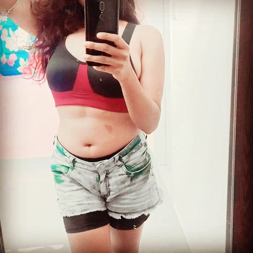 Sony darling – Indian escort in New Delhi — 2 / 7