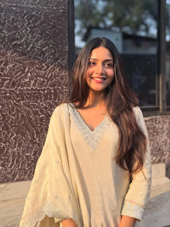 Kamakshi – Indian escort in Hyderabad — 4 / 5