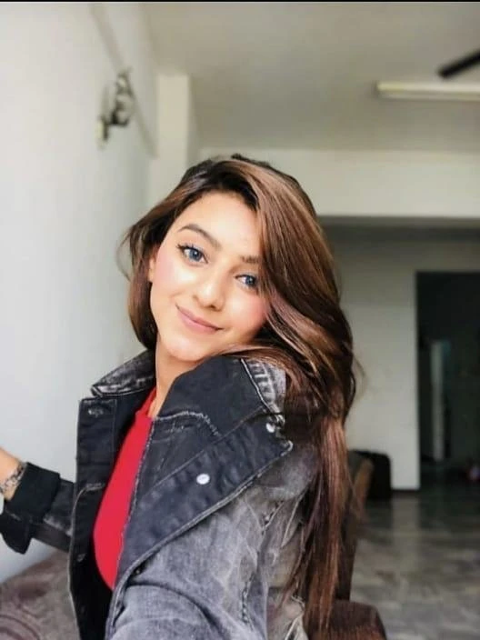 Tamannah – Indian escort in Mumbai — 1 / 2