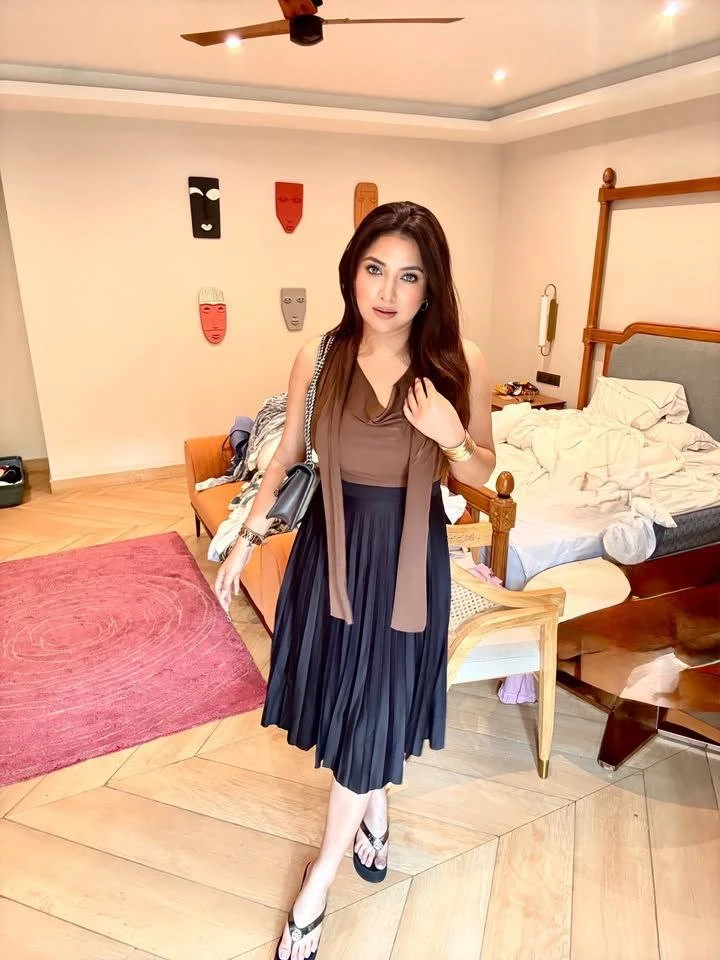 Priyanka Rawal – Indian escort in Kolkata — 3 / 7