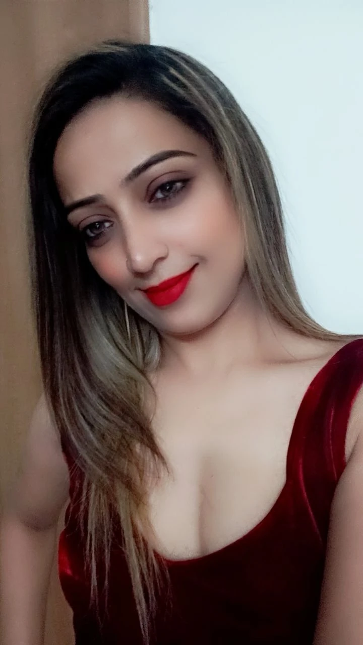 Sweet & Lovely Behaviours Monika Escort – Indian escort in Pune — 1 / 4
