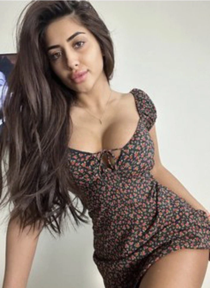 Cash Payment No Advance – Indian escort in Hyderabad — 2 / 3