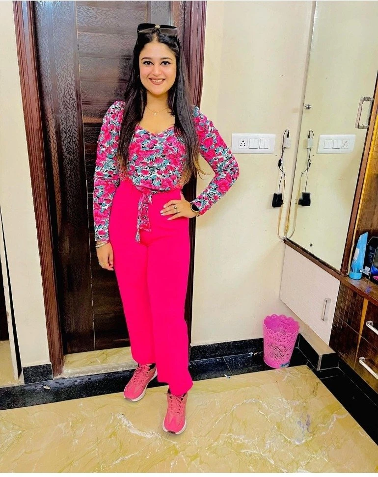 KAVYA SHARMA BEST VIP ESCORT SERVICE – Indian escort agency in Malappuram, Escort, Malappuram