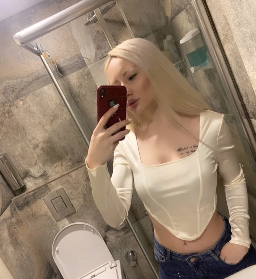 TINA with VIDEO – Estonian escort in Beirut — 2 / 9