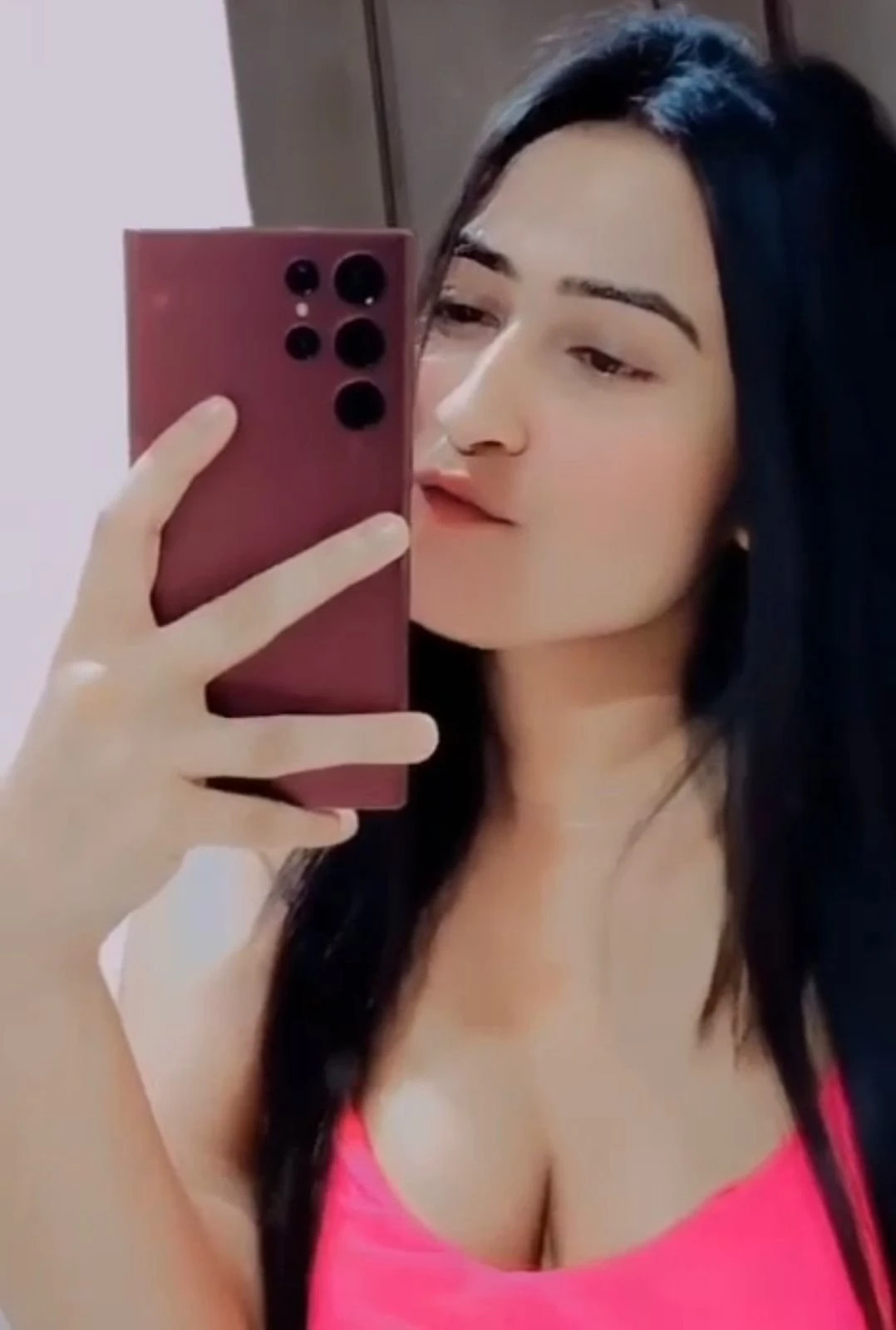 Janvi kapoor genuine independent escort – Indian escort in New Delhi — 2 / 4