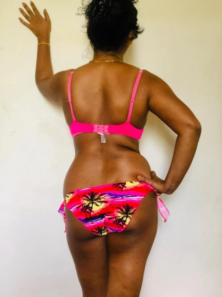 Asa and Sadu – Sri Lankan escort in Colombo — 4 / 5