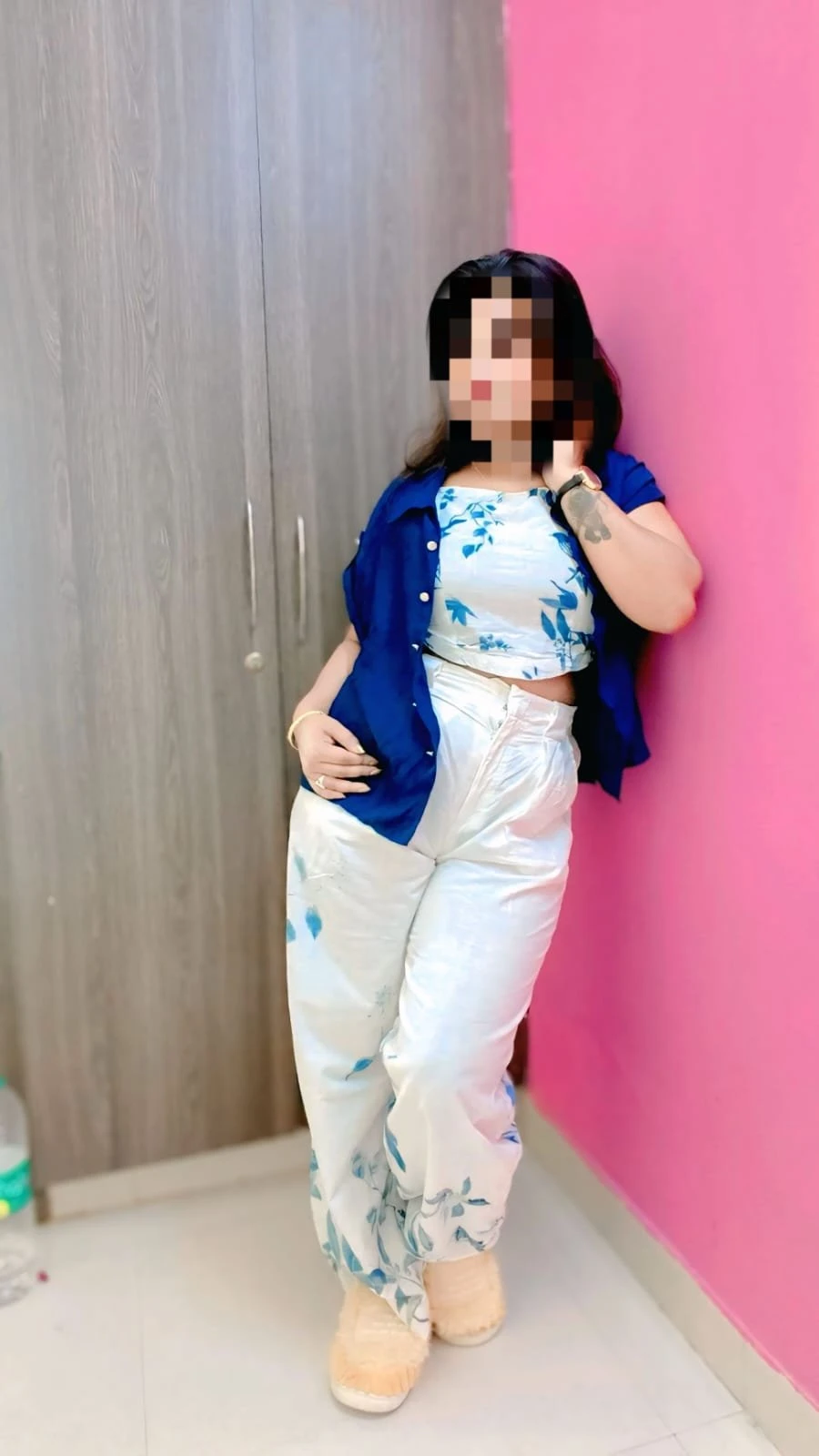 Supriya – Indian escort in Chennai — 4 / 5