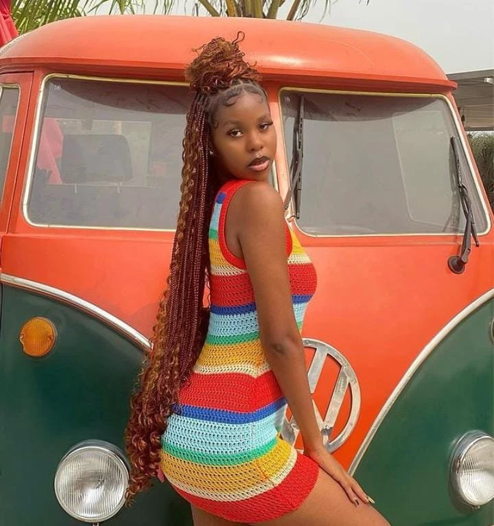 Sassy – Burundian escort in Rajkot — 5 / 8