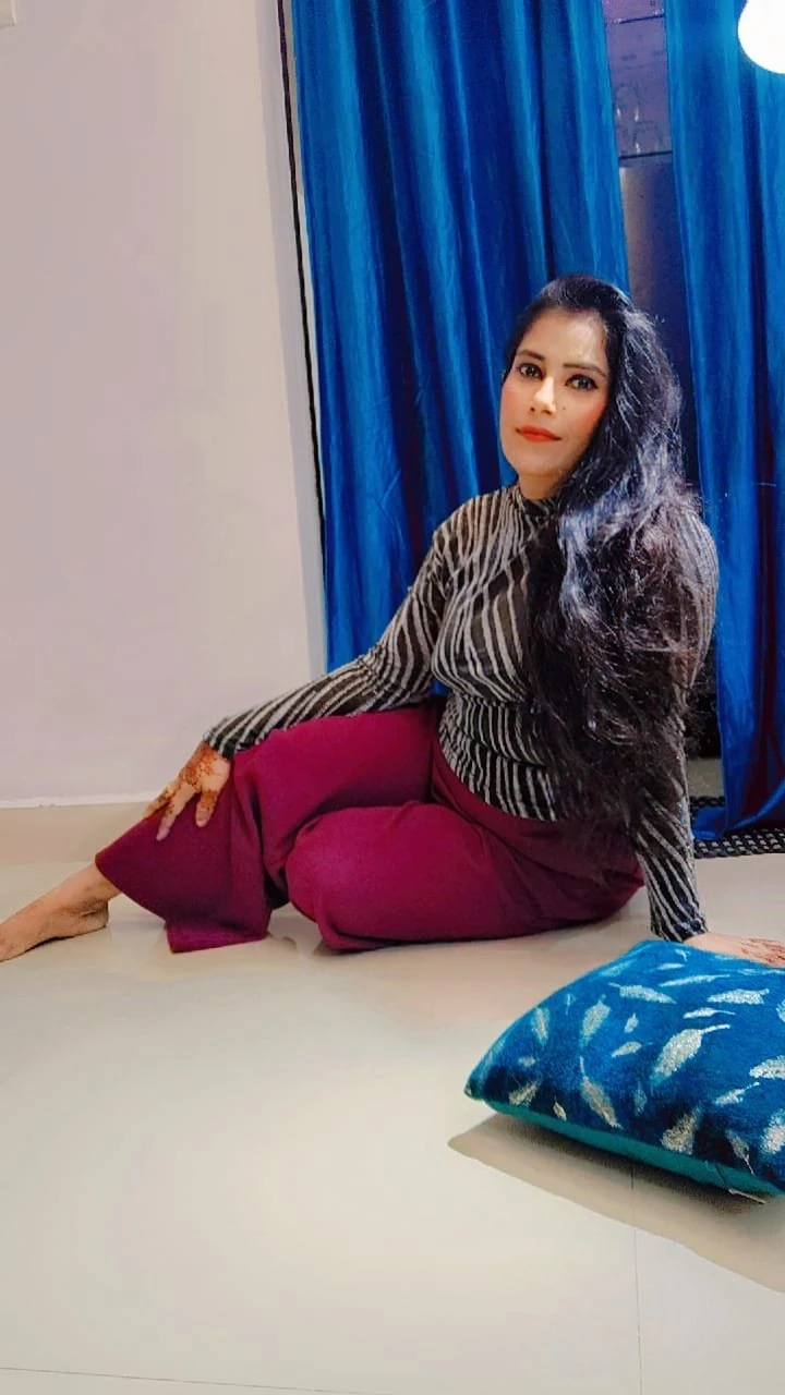 Seema – Indian escort in Hyderabad — 2 / 9
