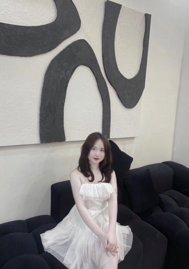 Zara – South Korean escort in Mumbai — 3 / 10