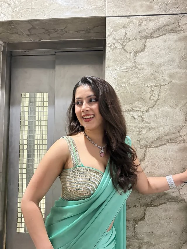 Sakshi – Indian escort in Rajkot — 4 / 8