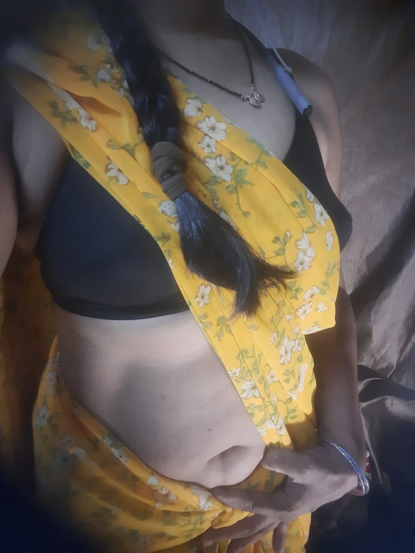 Tanushree – Indian escort in Nashik — 13 / 15