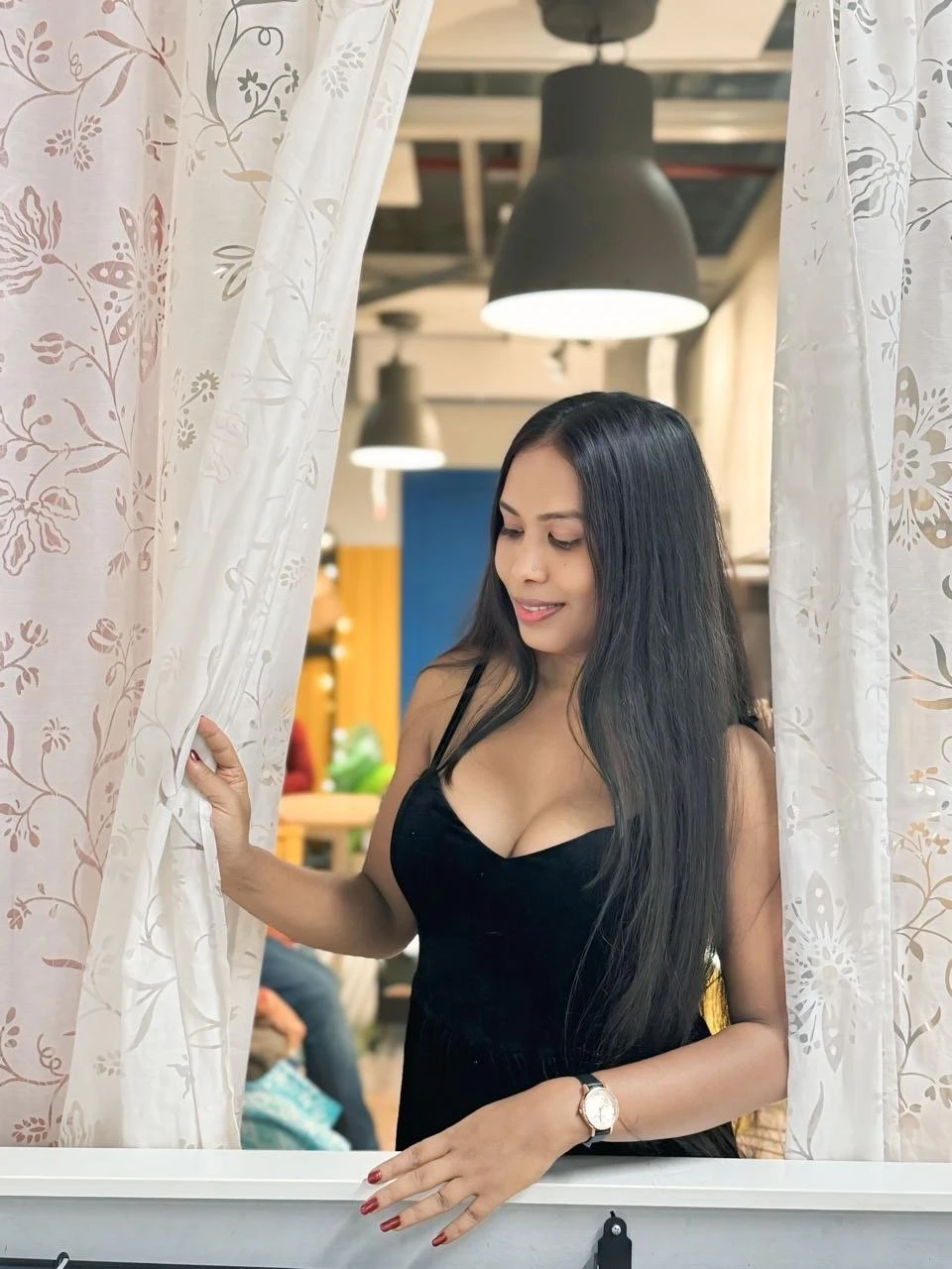 Megha Hyderabad – Indian escort in Hyderabad — 1 / 2