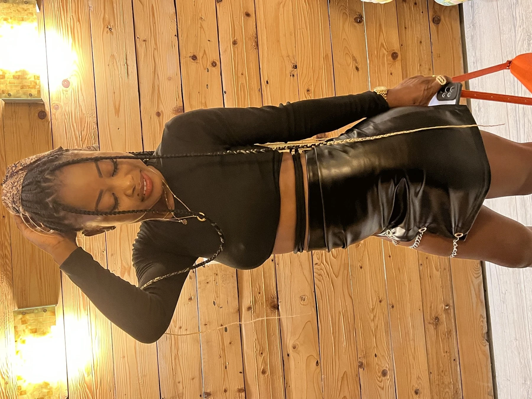 Nora Gold – Ghanaian escort in Beirut — 3 / 4