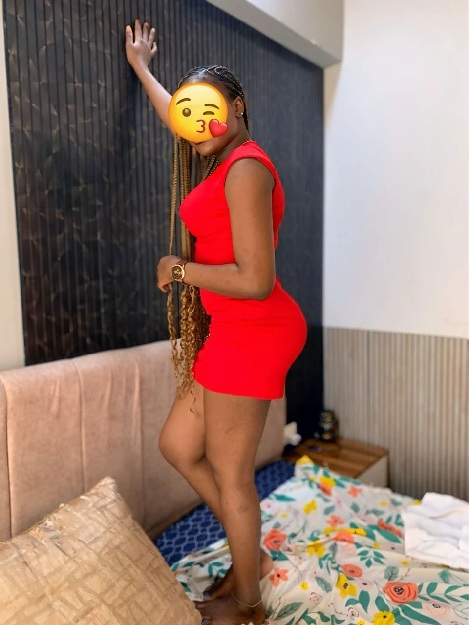 AFRICAN QUEEN ESCORT – South African escort in Noida — 2 / 11