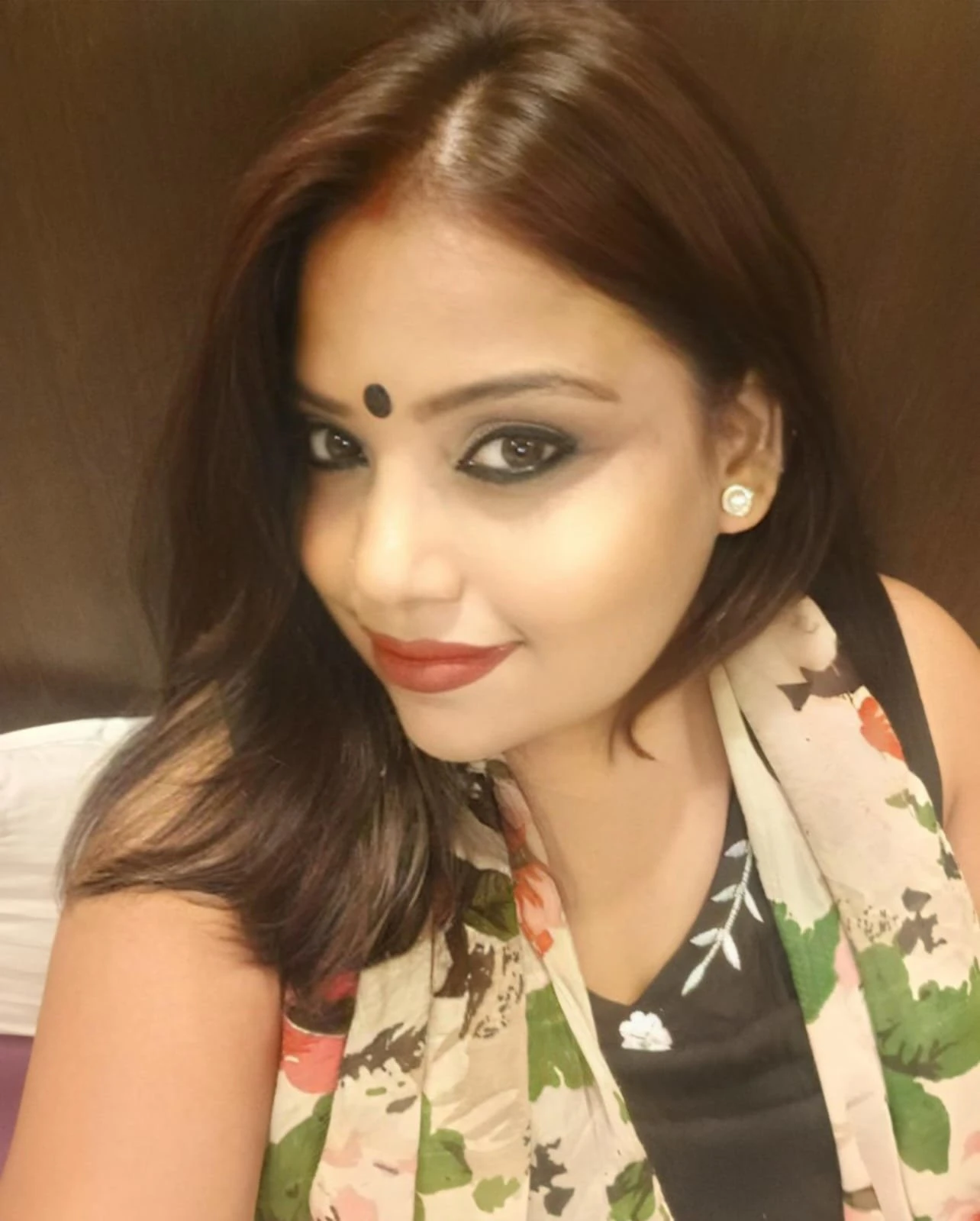 Sumona Sen – Indian escort in Kolkata — 2 / 6