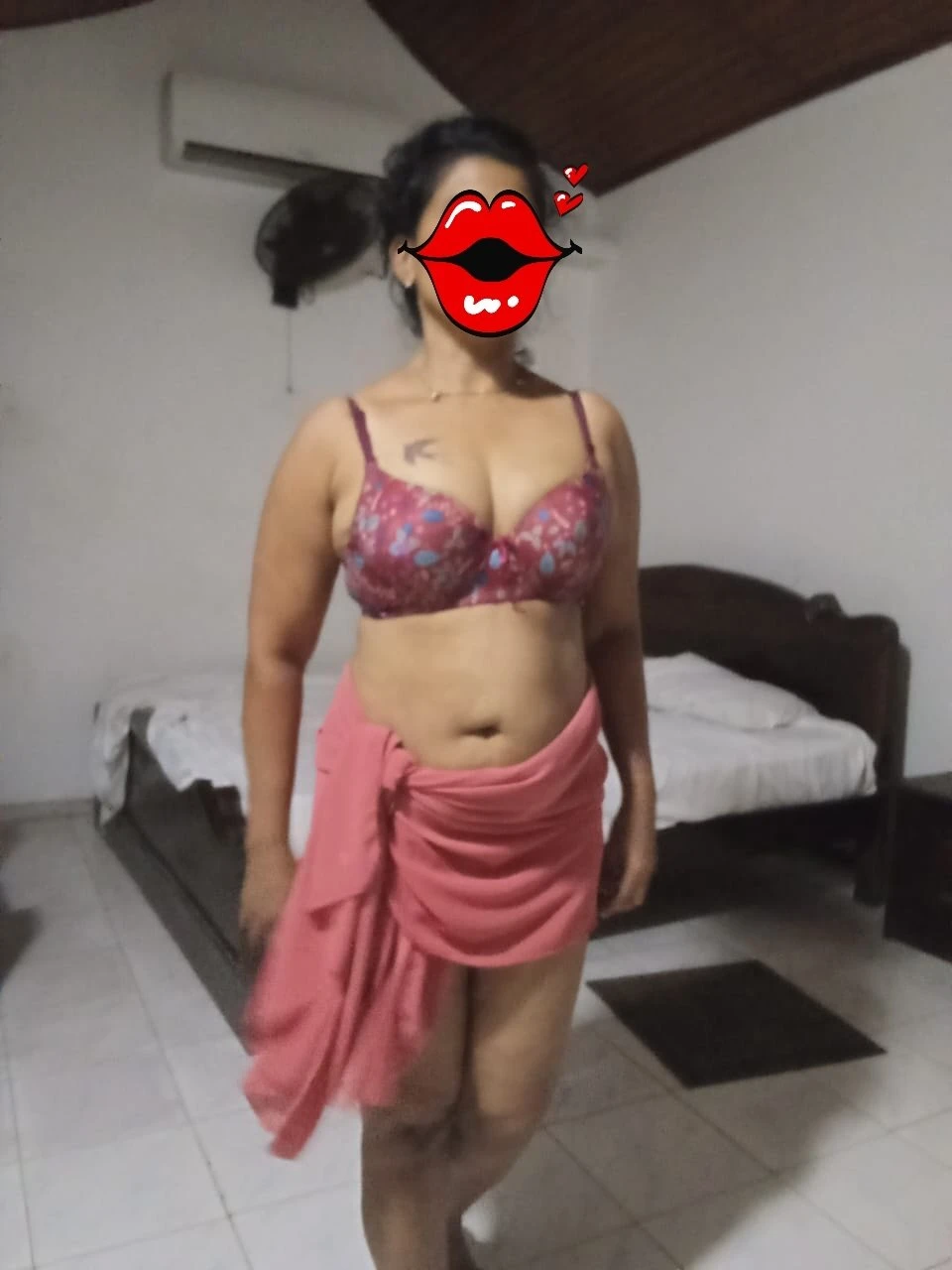 Kawindi – Sri Lankan escort in Colombo — 9 / 11
