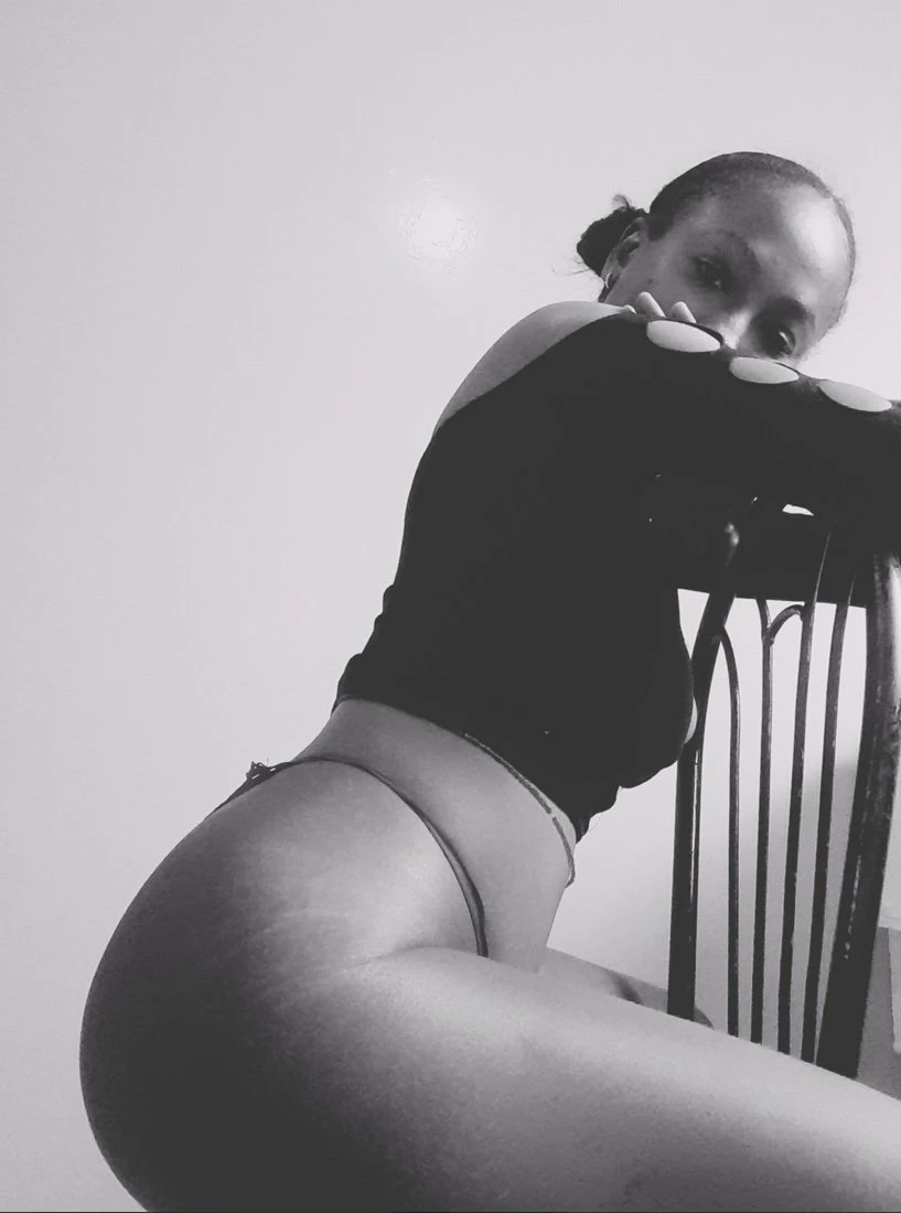 Queen Domination – Ugandan escort in Kampala — 2 / 5