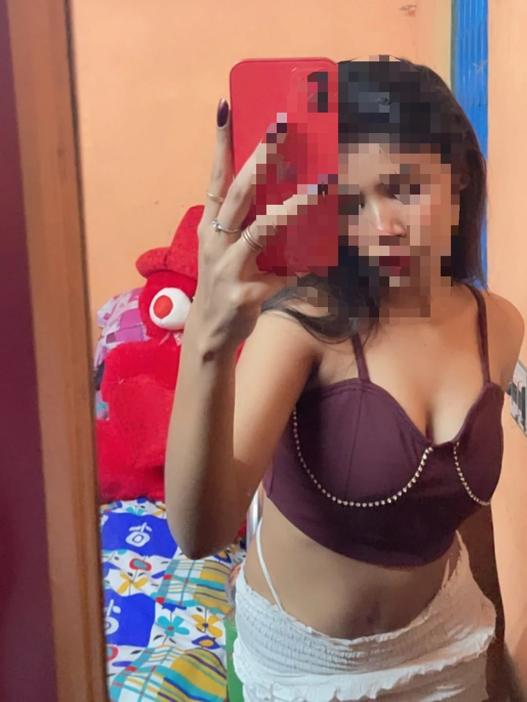 Senuri Gfe – Sri Lankan escort in Colombo — 7 / 9