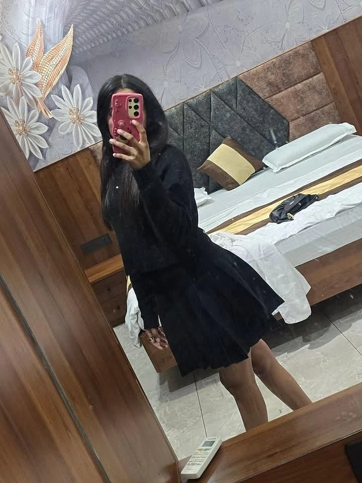 Shrija – Indian escort in Coimbatore — 2 / 5