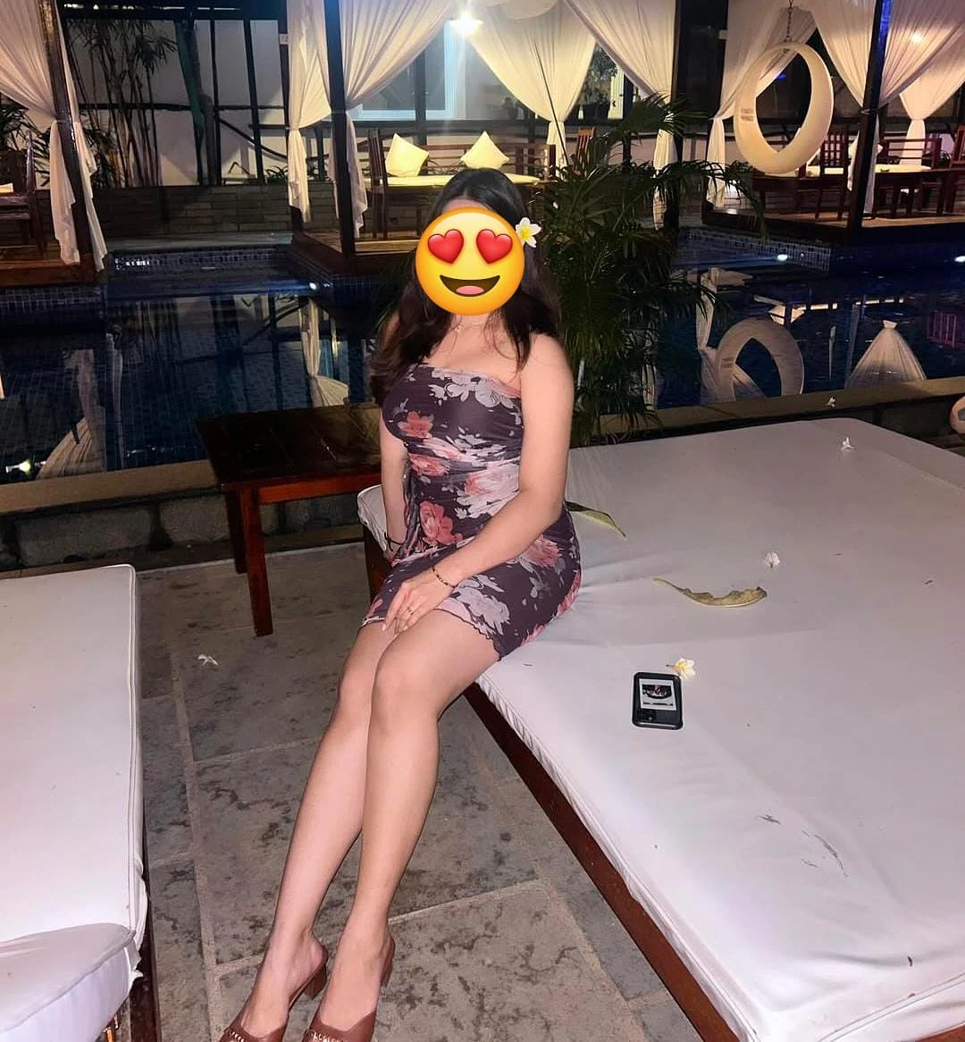 Independent Divya (Cam & Meet) – Indian escort in Noida — 6 / 13