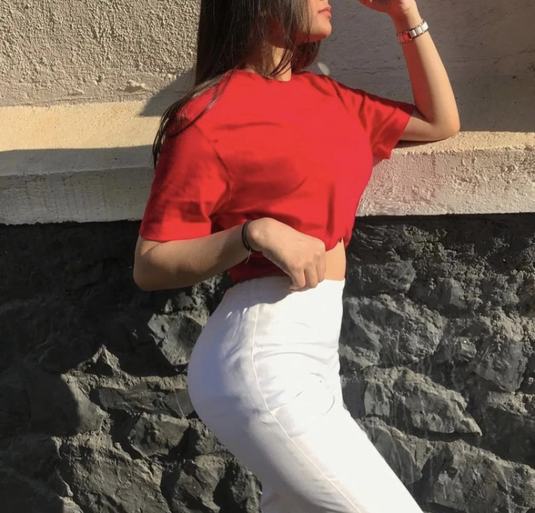 Puja – Indian escort in Kolkata — 1 / 2