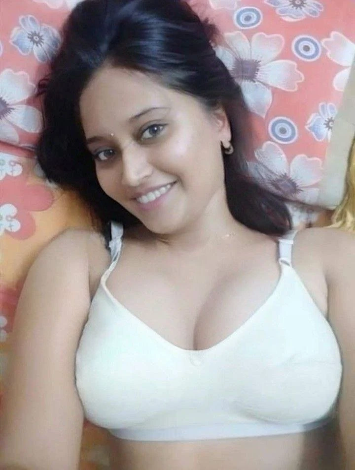 Natasha – Iranian escort in Kandy — 2 / 3