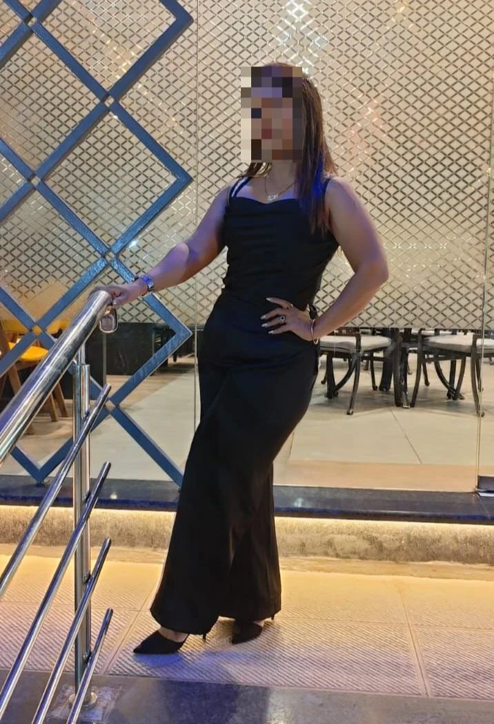 Natasha Saxena – Indian escort in Mumbai — 29 / 31