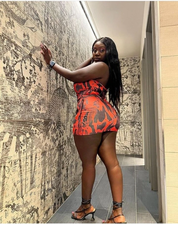 Porsha Billions – Kenyan escort in Noida — 2 / 8