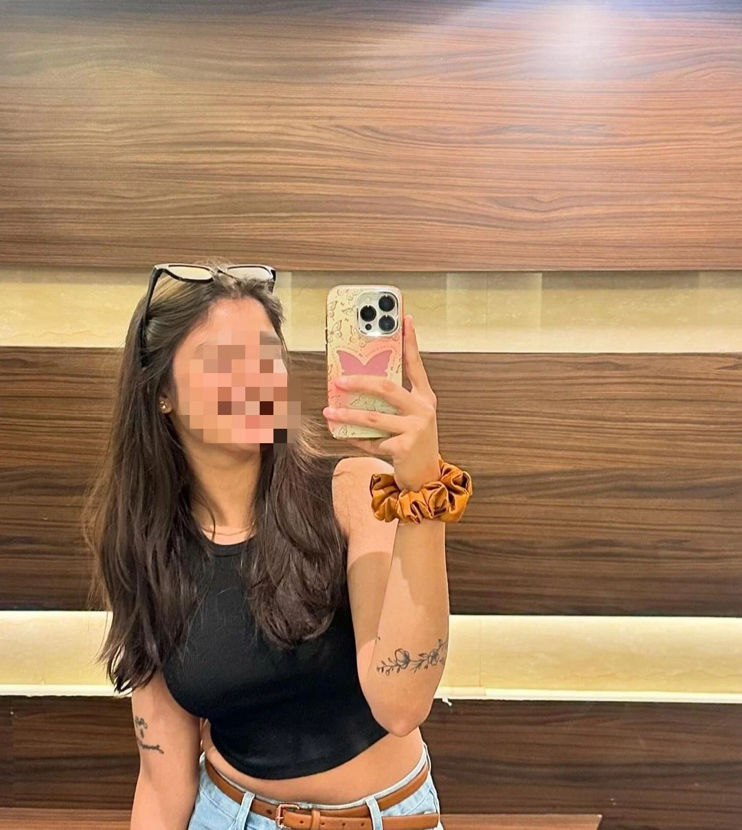 Muskan (Real Meet & Cam Show) – Indian escort in Pune — 2 / 3