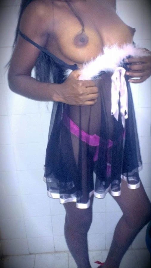 Munisebelle – Ivorian escort in Abidjan — 4 / 5