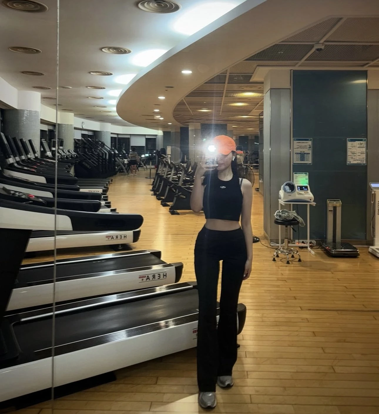 Sujung – South Korean escort in Seoul — 2 / 4