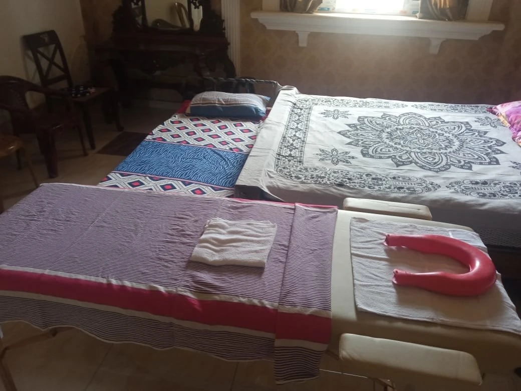Nisha, Professional Massage Therapist – Sri Lankan escort in Colombo — 4 / 7