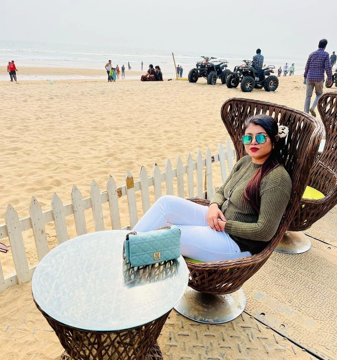 Kajal cam show & real meet – Indian escort in Pune, Escort, Pune