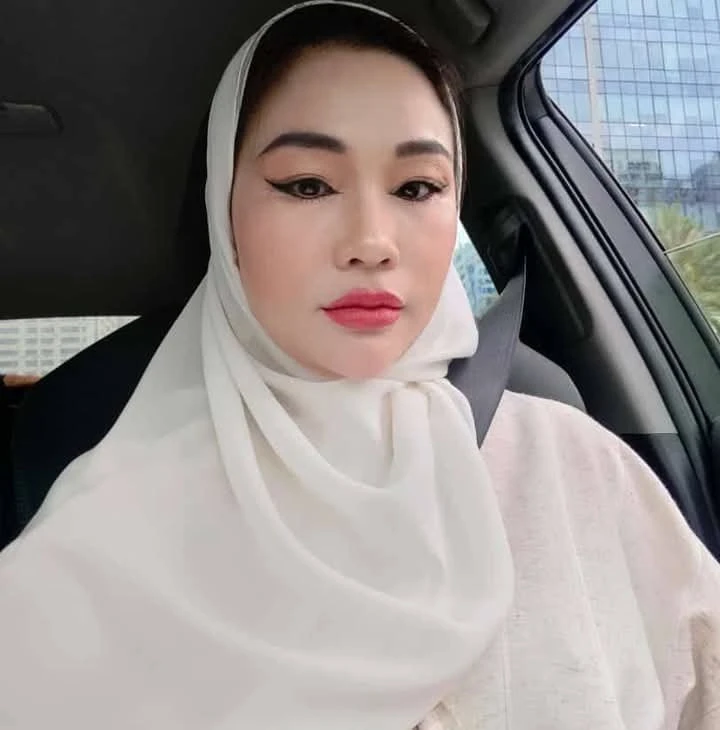 Nana – Thai escort in Hyderabad — 6 / 10