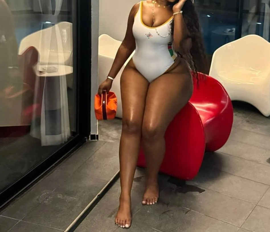 Caramella – Senegalese escort in Dakar — 2 / 7
