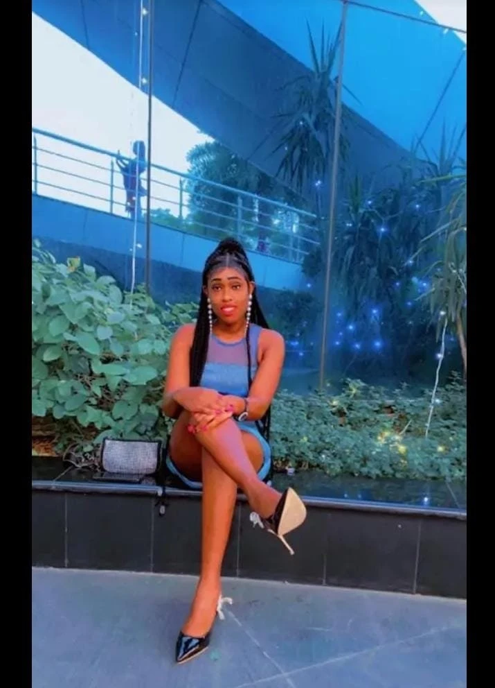 Kelly – South African escort in Jaipur — 1 / 2