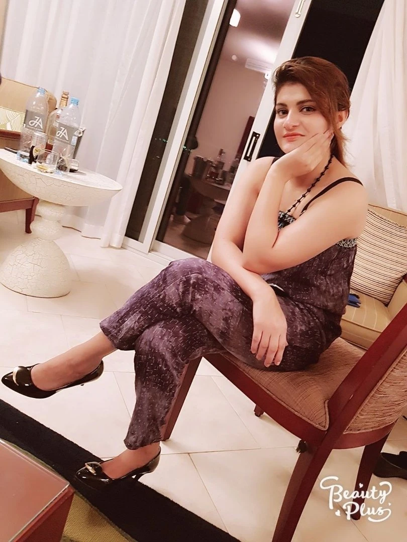 Masarat – Pakistani escort in Lahore — 10 / 11