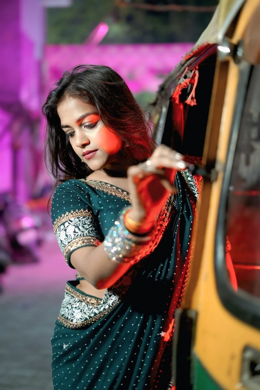 Riya Sharma – Indian escort in Pune — 4 / 6