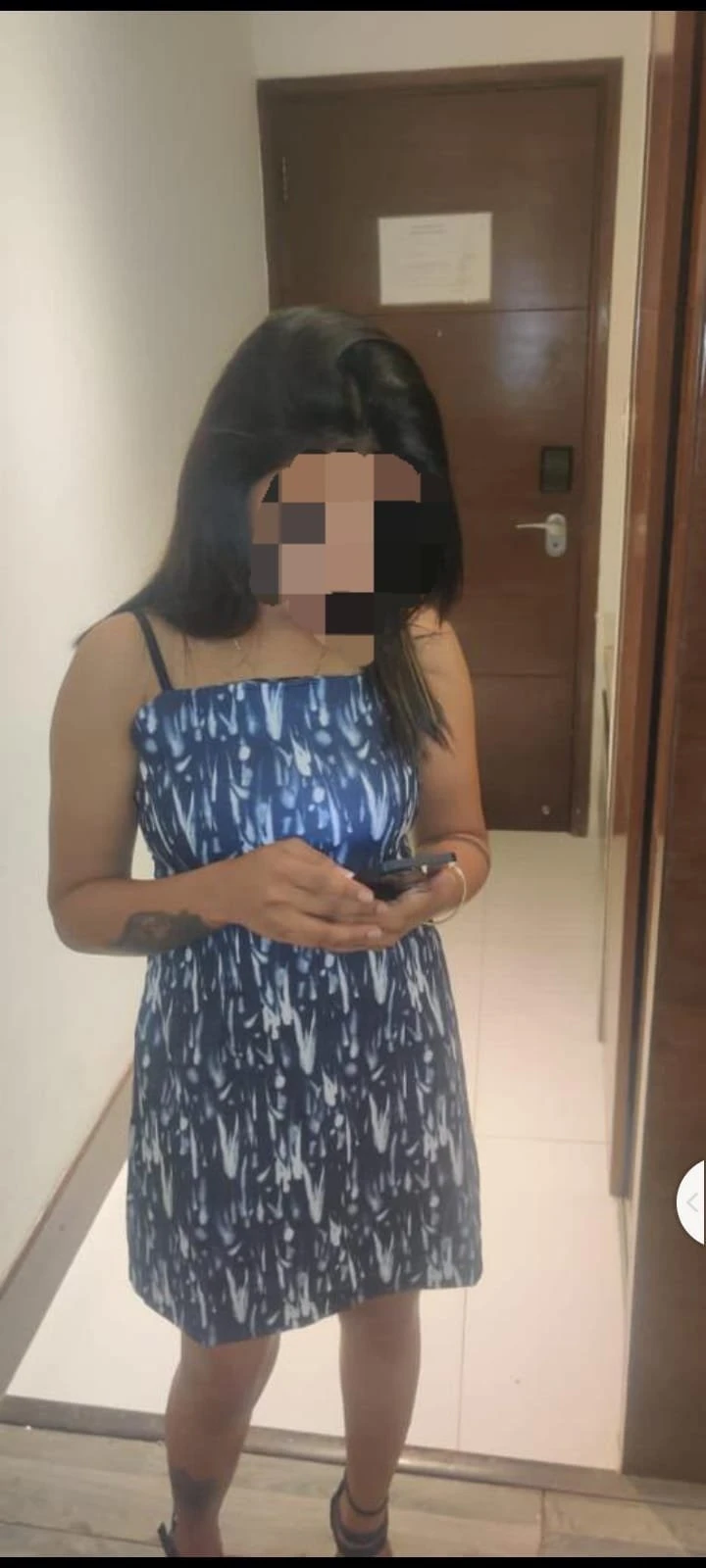 Nidhi Independent Cam and Real Meet Fun – Indian escort in Mumbai — 2 / 6
