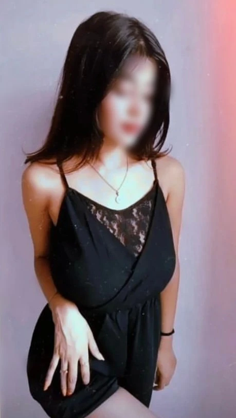Divyaa Independent – Indian escort in Pune — 4 / 5