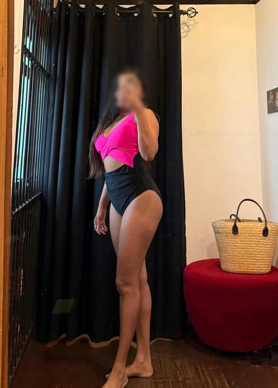 Nehari Nora (High Profiled)100%SL – Sri Lankan escort in Colombo — 24 / 31