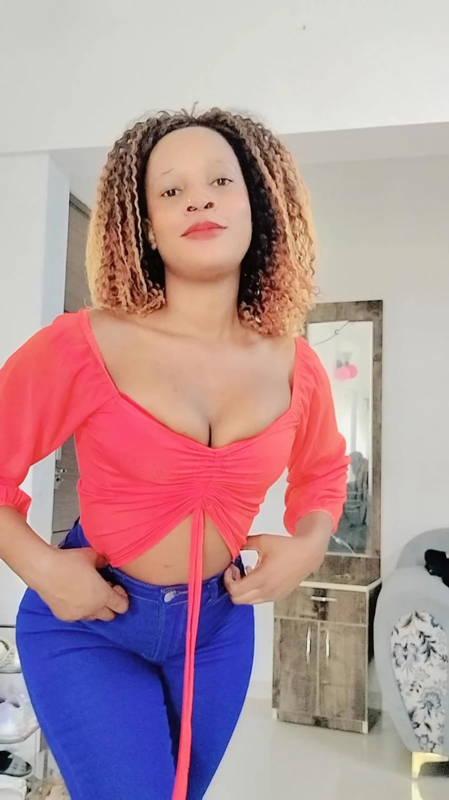 Katrina 70323//58414 – Kenyan escort in Pune — 3 / 5