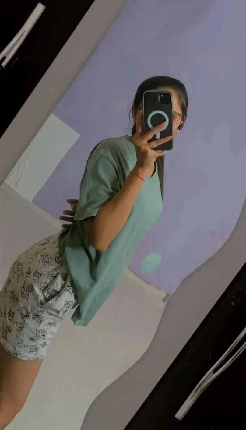 Riya – Indian escort in New Delhi — 2 / 5
