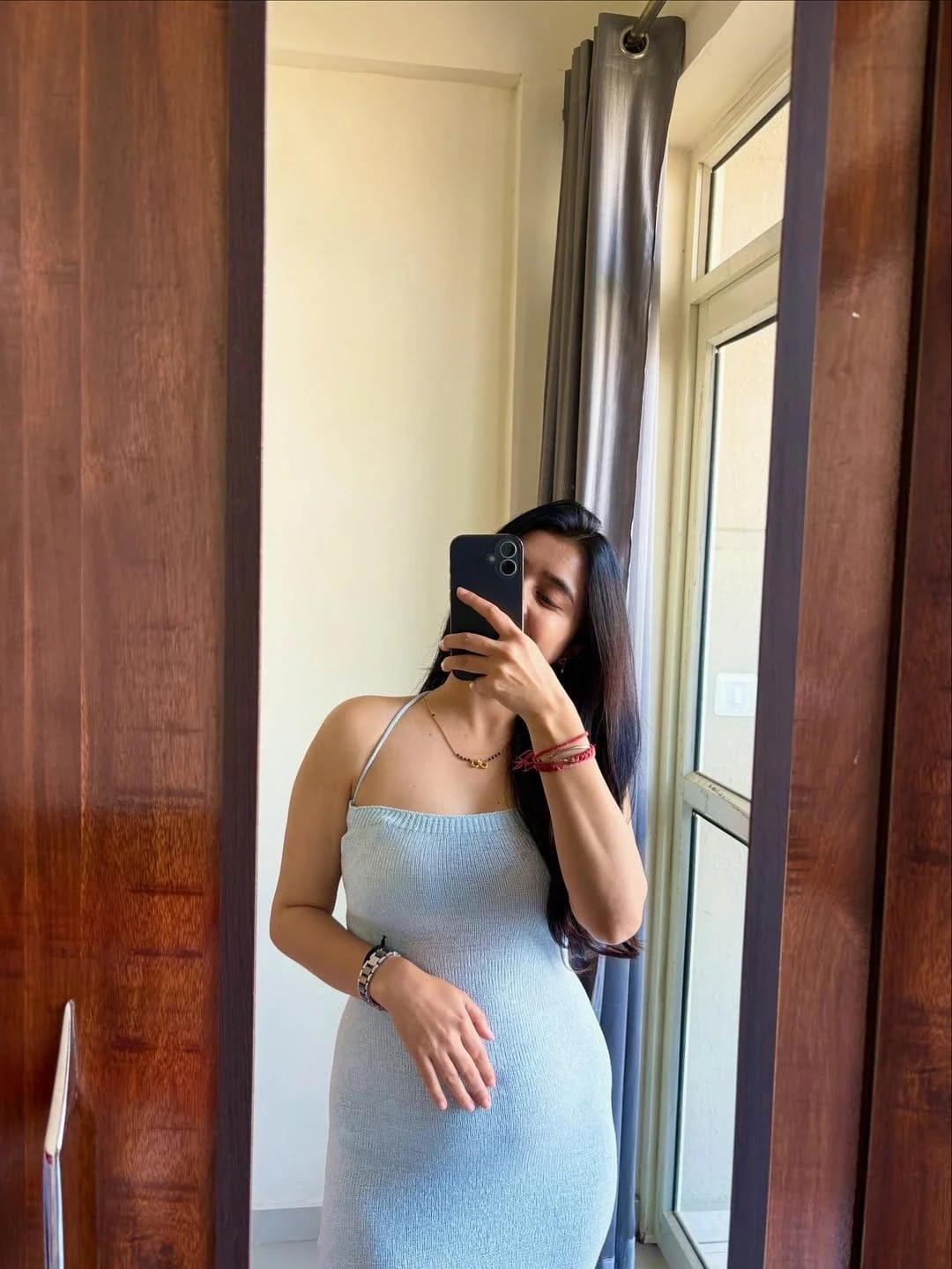 Vidhya – escort in Navi Mumbai — 4 / 5