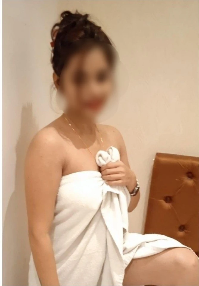 Urfi – Indian escort in Mumbai, Escort, Mumbai