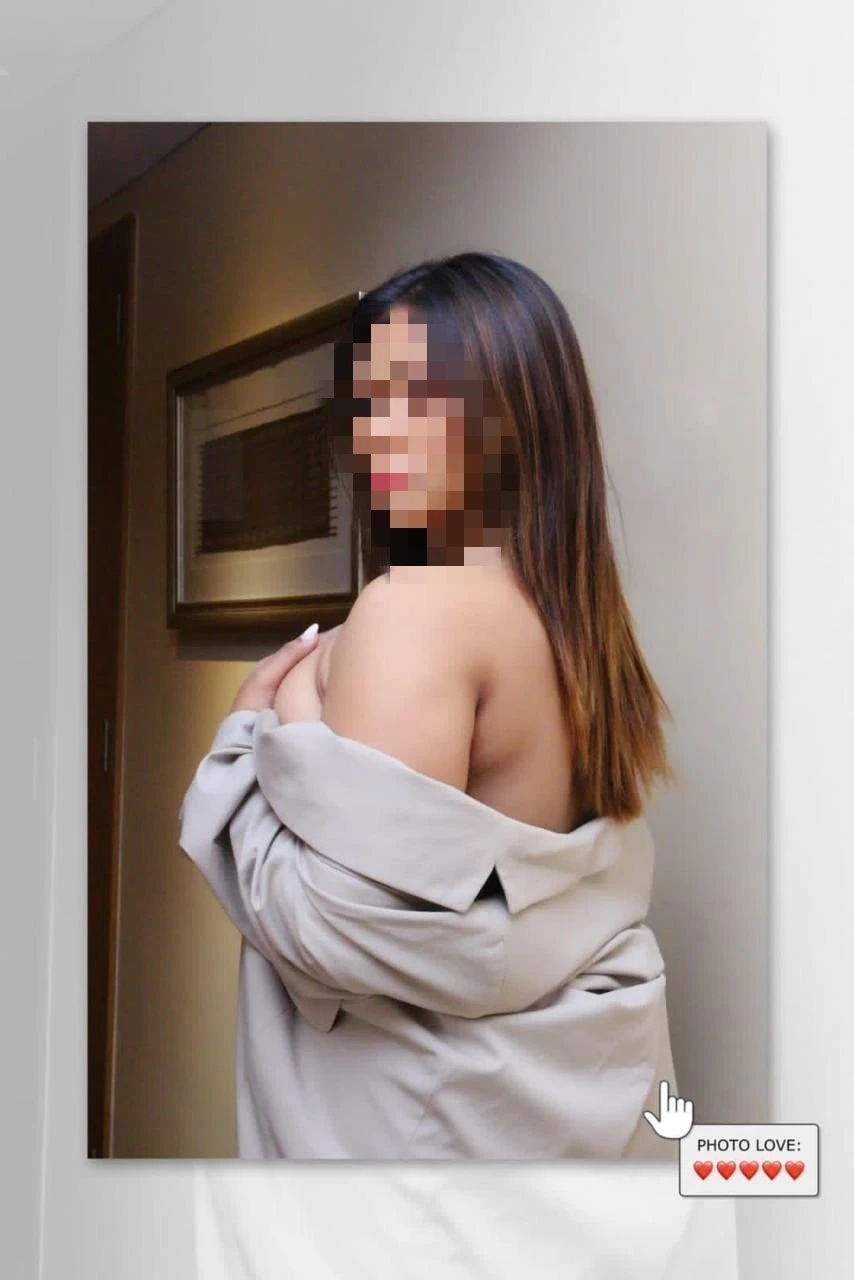 Angel – Indian escort in Hyderabad — 1 / 4