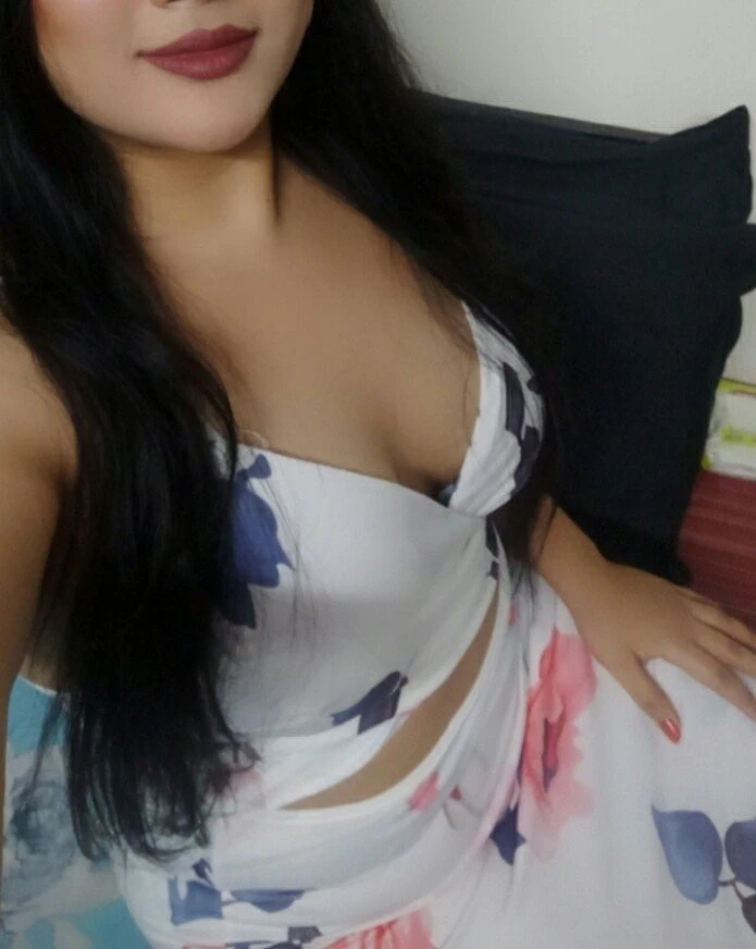 Priti – Indian escort in Mumbai — 2 / 3