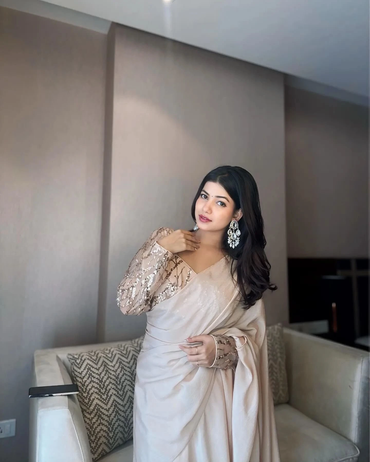 Hetal – Indian escort in Pondicherry — 3 / 4