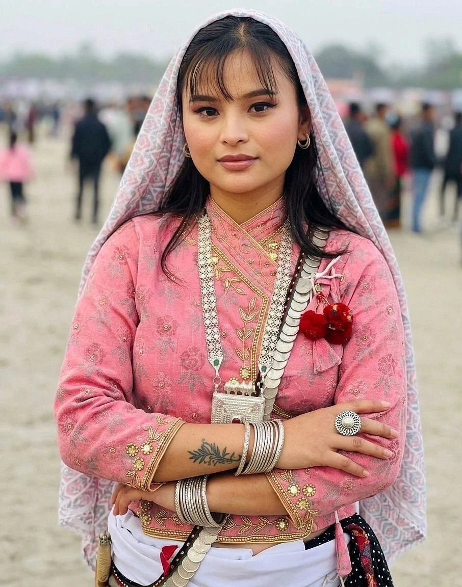 Let’s (Meet)🥀gf🥀experience Independent – Nepalese escort in Gurgaon — 14 / 18